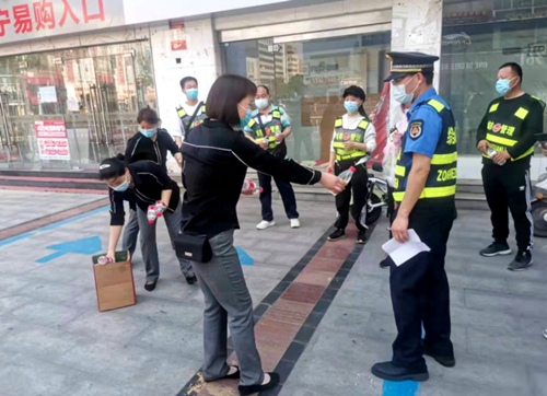 “舍小家、顾大家” 漯河城管用行动温暖一座城