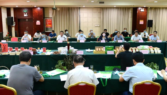 2020年河南省第一次農(nóng)產(chǎn)品地理標志產(chǎn)品審定鑒評會在鄭州召開