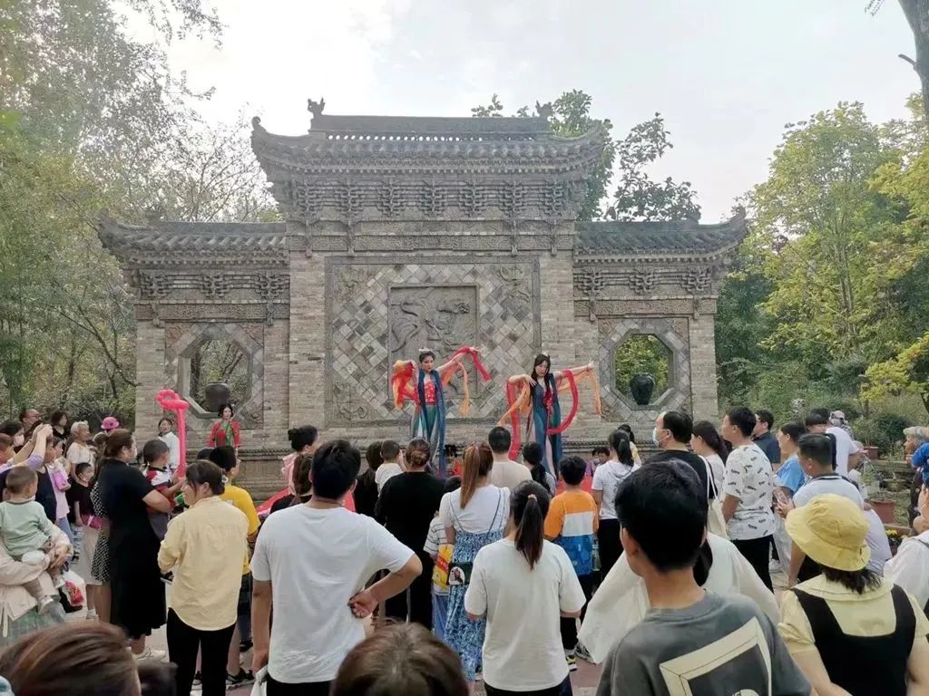【行走河南·读懂中国】<br>许昌：国庆假期文旅市场平稳有序