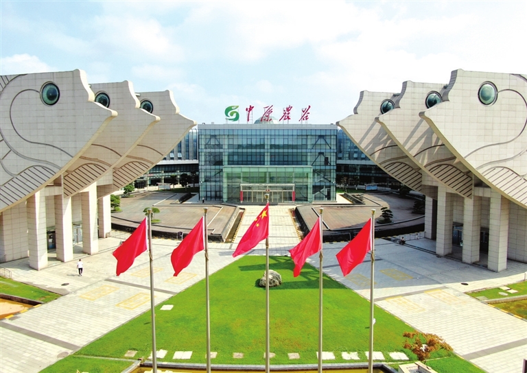 在希望的田野上丨在乡村振兴中加快实现农业强省目标