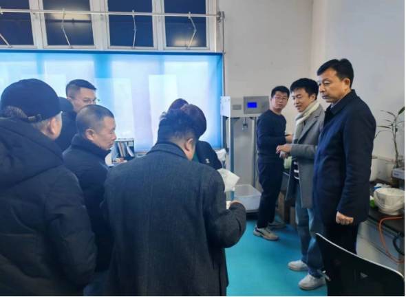 濮阳市举行商务领域禁限塑工作会议暨<br>大型商超试用可降解塑料制品免费发放仪式