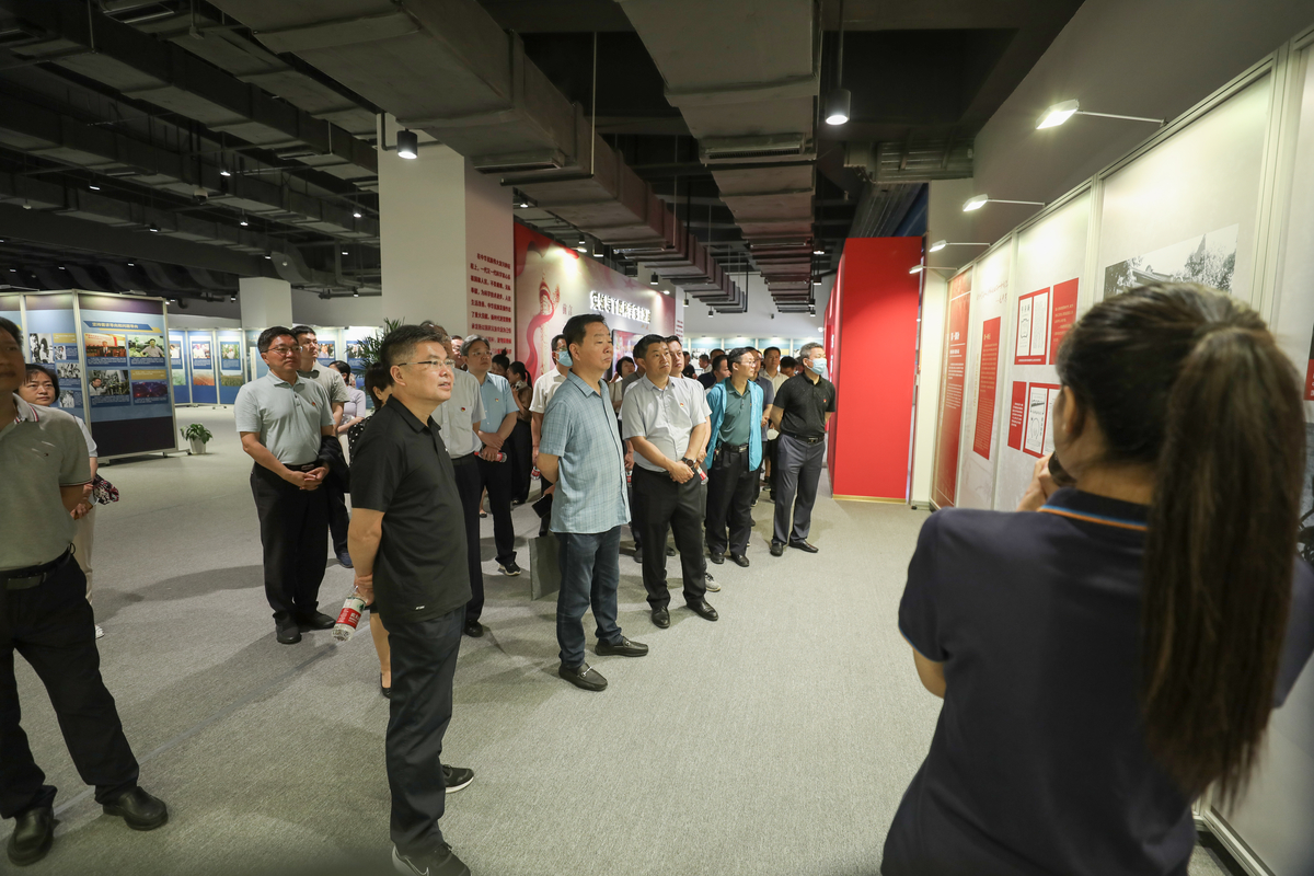 省科技厅组织开展“众心向党 自立自强”弘扬科学家精神“三个一”活动