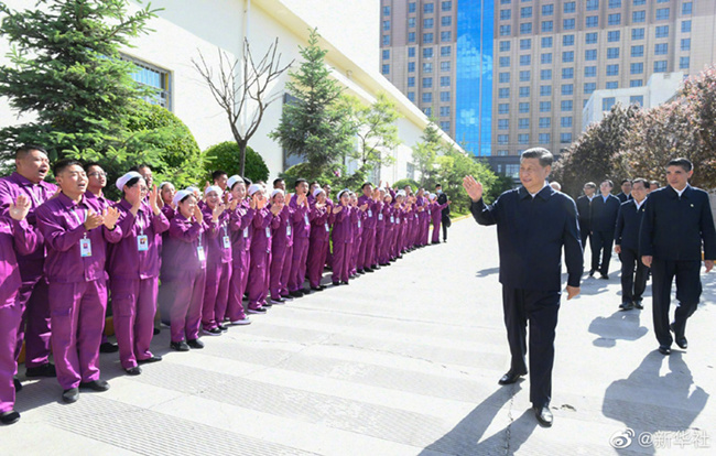 习近平赴青海考察调研 