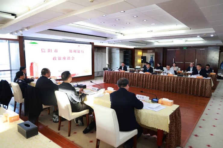 蔡松濤陳志偉到鄭州銀行和河南農(nóng)商聯(lián)合銀行座談交流