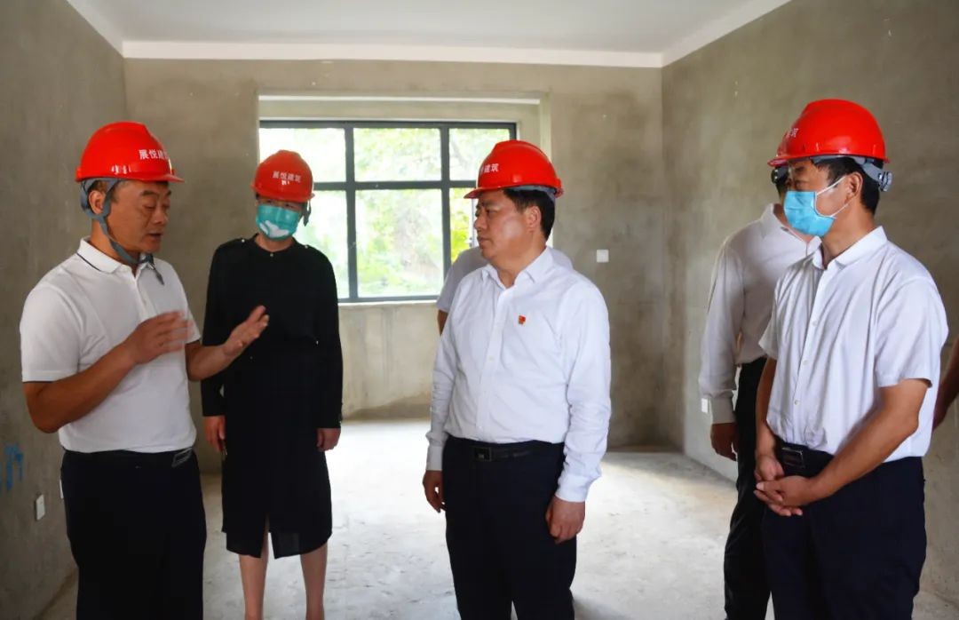 王仲田到登封市调研灾后恢复重建工作