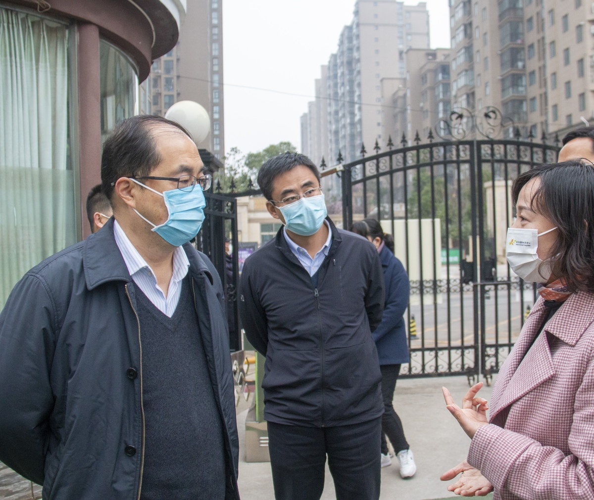 省发展改革委一级巡视员郭玮赴信阳调研社会事业项目进展
