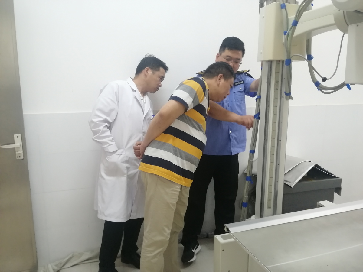 汝州市市场监督管理局 开展医疗卫生领域强检计量器具专项监督检查