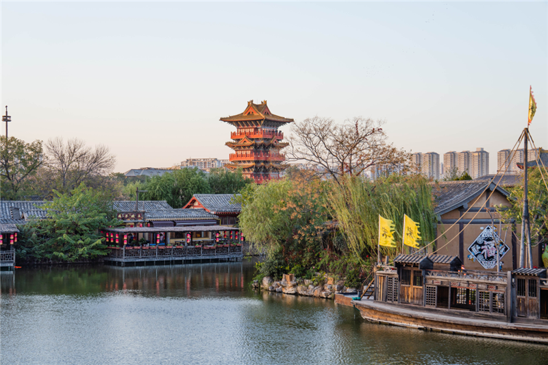 清明上河园：穿越时空再现“东京梦华”