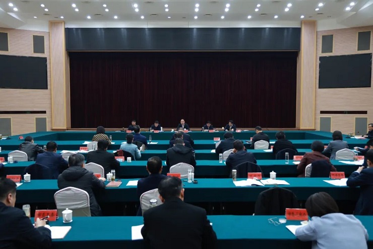 市委理論學(xué)習(xí)中心組舉行第十六次集體學(xué)習(xí)研討