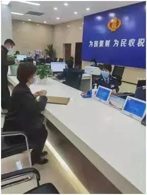 驻马店市推行政务服务“体验”模式 办事效果怎么样 群众说了算