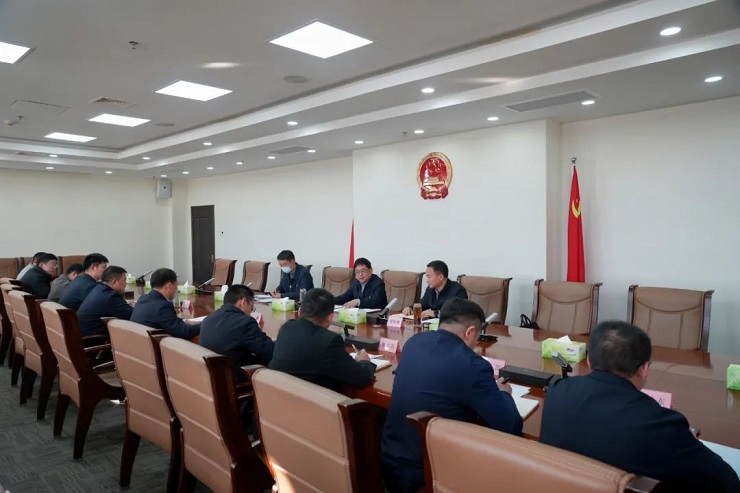 提能力 强作风 抓落实 促发展陈志伟以普通党员身份参加所在支部专题组织生活会