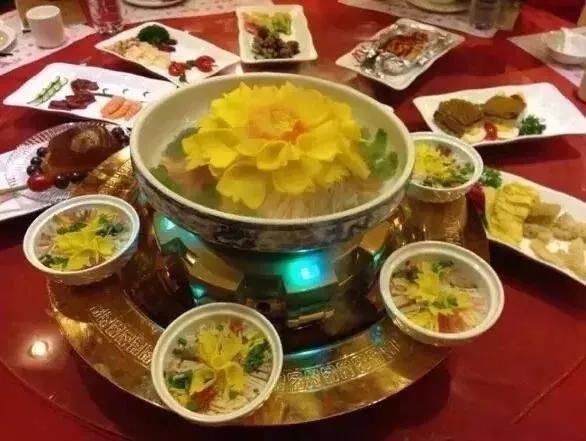 洛陽名吃：洛陽水席---河南特色特產(chǎn)美食小吃(圖3)