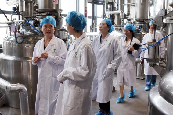省怀药优势特色产业集群建设专家组来济调研