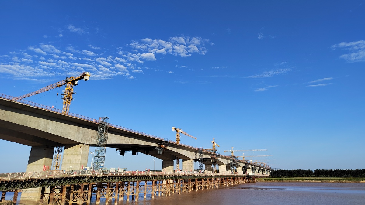 以实干实绩为经济稳定向好提供交通支撑 ——解读省委十一届五次全会精神权威访谈