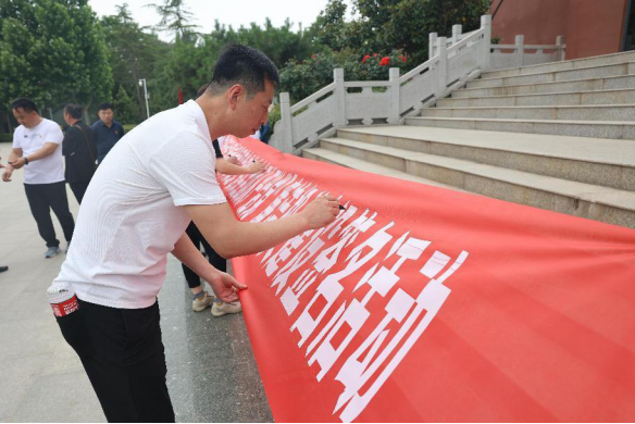 清丰县审计局开展“清丰县—台前县”结对互游活动