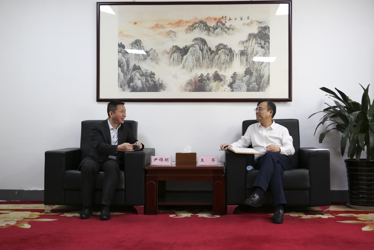 王军与思爱普（SAP）中国区副总裁尹锦明、海通安恒科技董事长王传平会谈