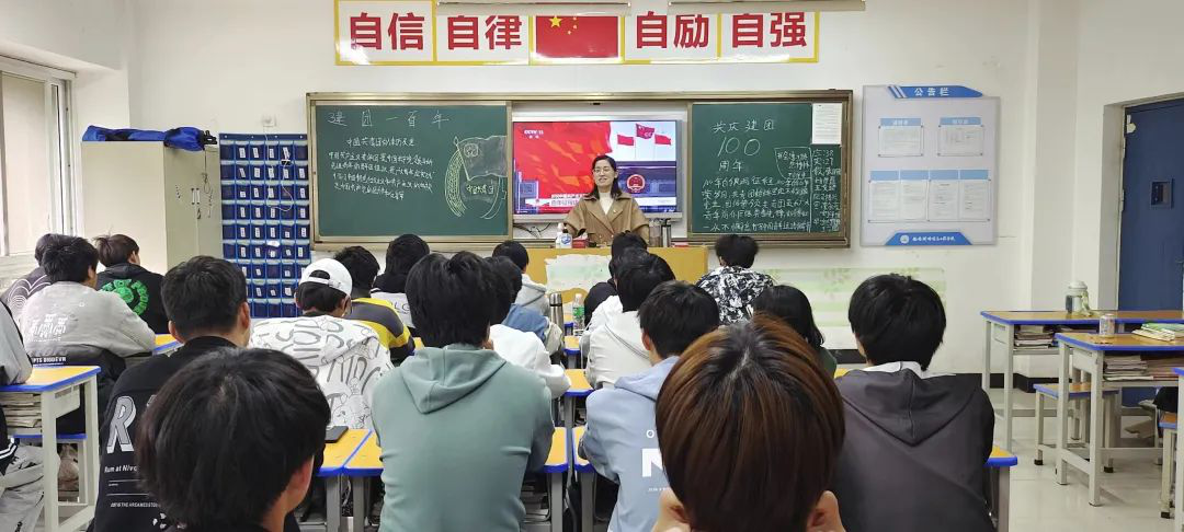 省教育厅青年干部热议习近平总书记在庆祝中国共青团成立100周年大会上的重要讲话
