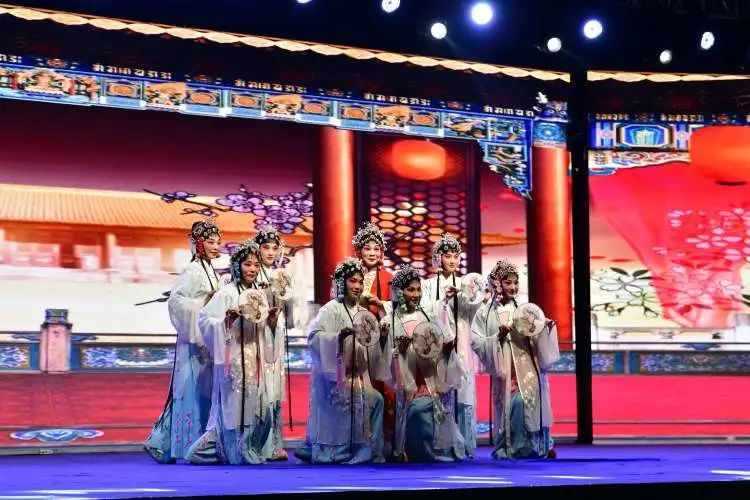 2023年许昌市“文化和自然遗产日”非遗展演展示暨非遗购物节活动启动