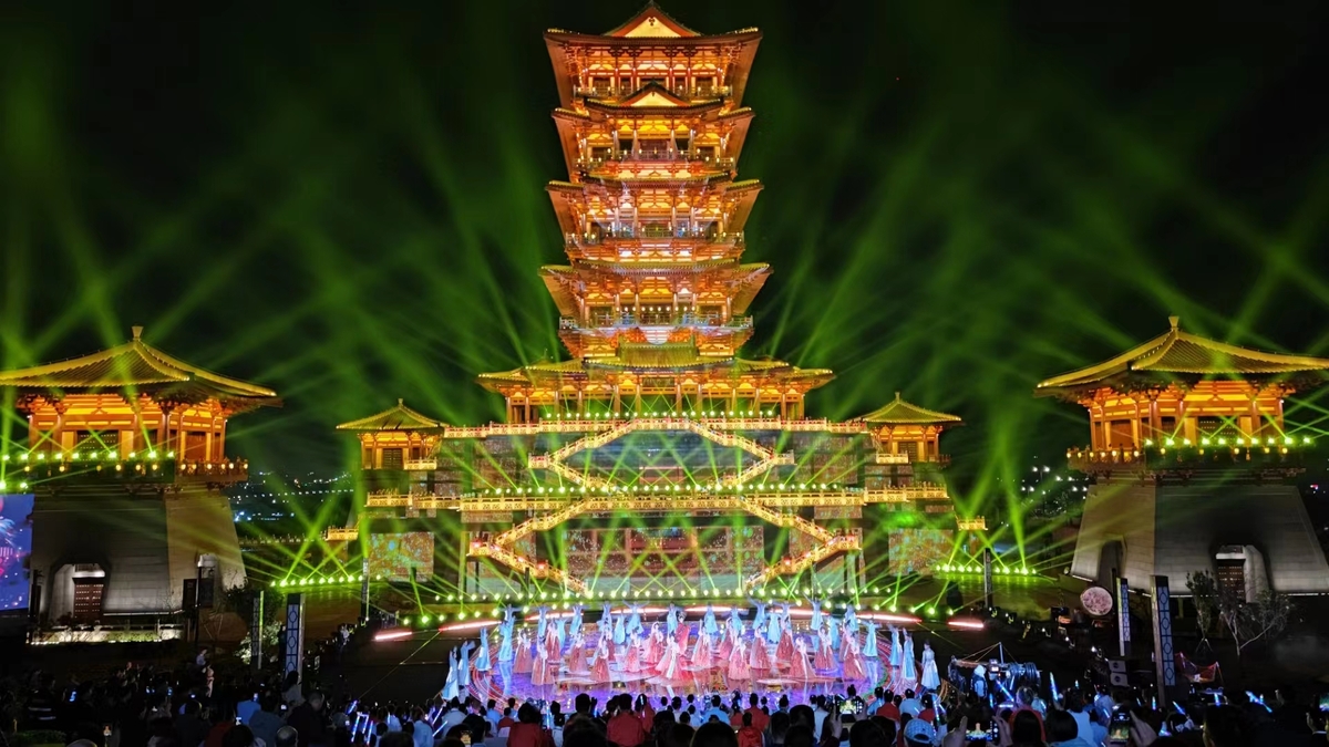 洛阳文旅火爆“出圈”：20天引客1232万人次、揽金87亿元