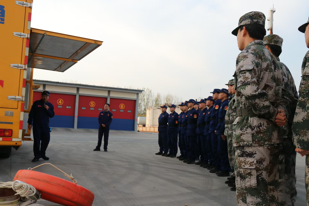 两支国家应急救援队伍联合开展练兵比武交流活动