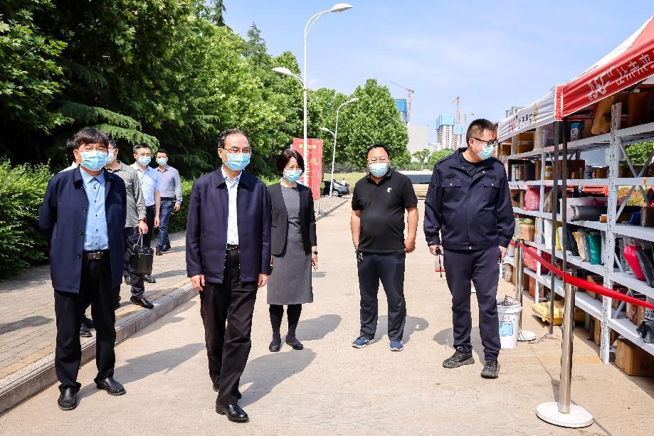 省委教育工委专职副书记尹洪斌督导高校疫情防控工作并调研党建思政工作  新闻资讯  第2张