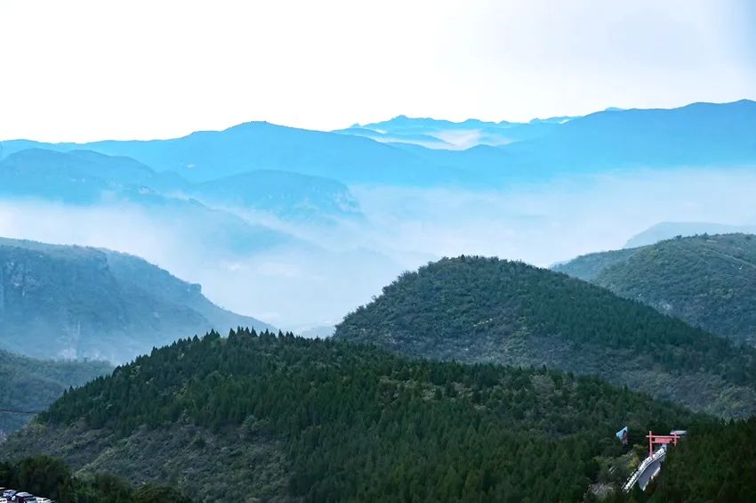 云梦山冬意渐浓无边美景入画来