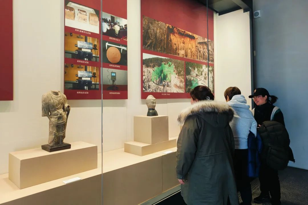 多件文物首次在洛阳展出！一起来听听“龙门故事”
