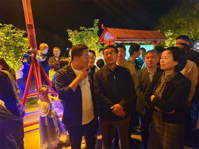 河南省文化和旅游厅党组书记、厅长黄东升到登封调研夜经济发展情况