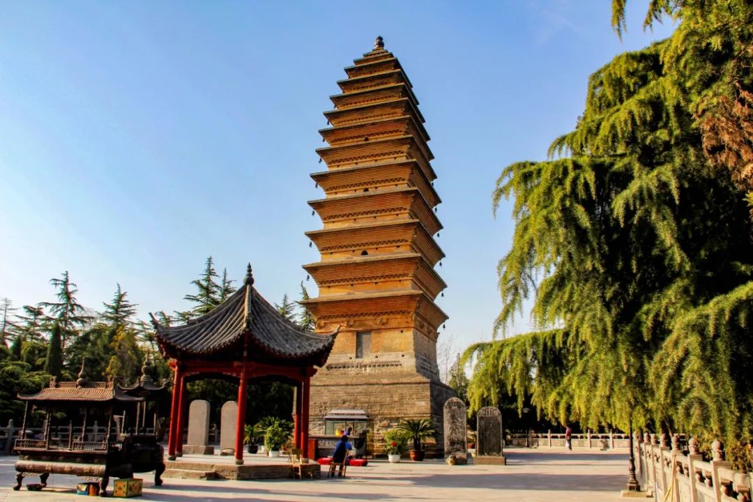 《河南文物之窗》|“中国第一古刹”白马寺建寺缘起与梦境有关