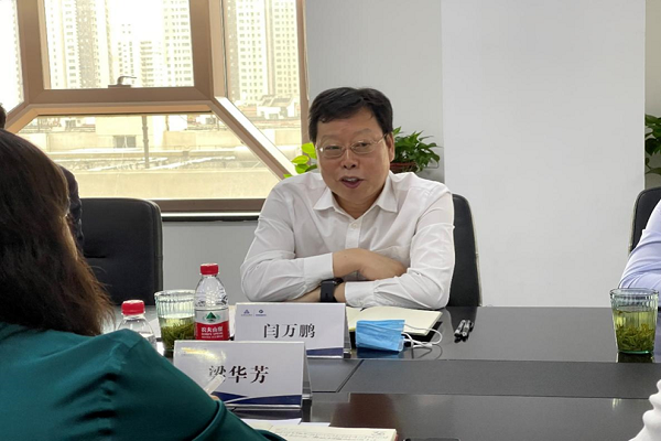 投资集团总经理闫万鹏一行到卓越保险经纪调研指导_河南省人民政府国