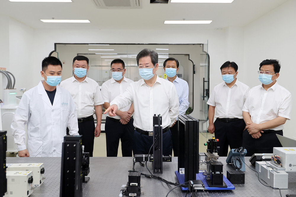楼阳生到洛阳市调研时强调 集聚创新要素 打造创新生态 在国家创新高地建设中展现更大作为