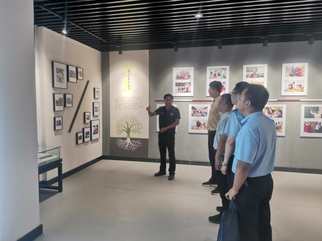 省发展改革委“蒲公英”青年博士团赴黑虎庙小学和<br>付楼小学开展“博士讲堂”助学活动