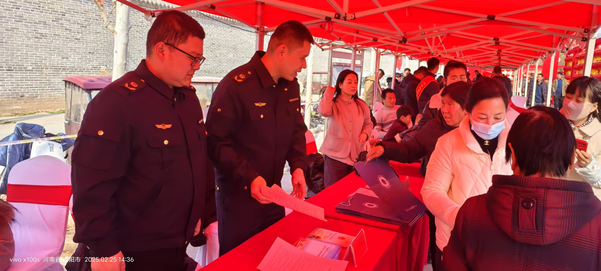 滑县应急管理局开展道口古会法治宣传活动