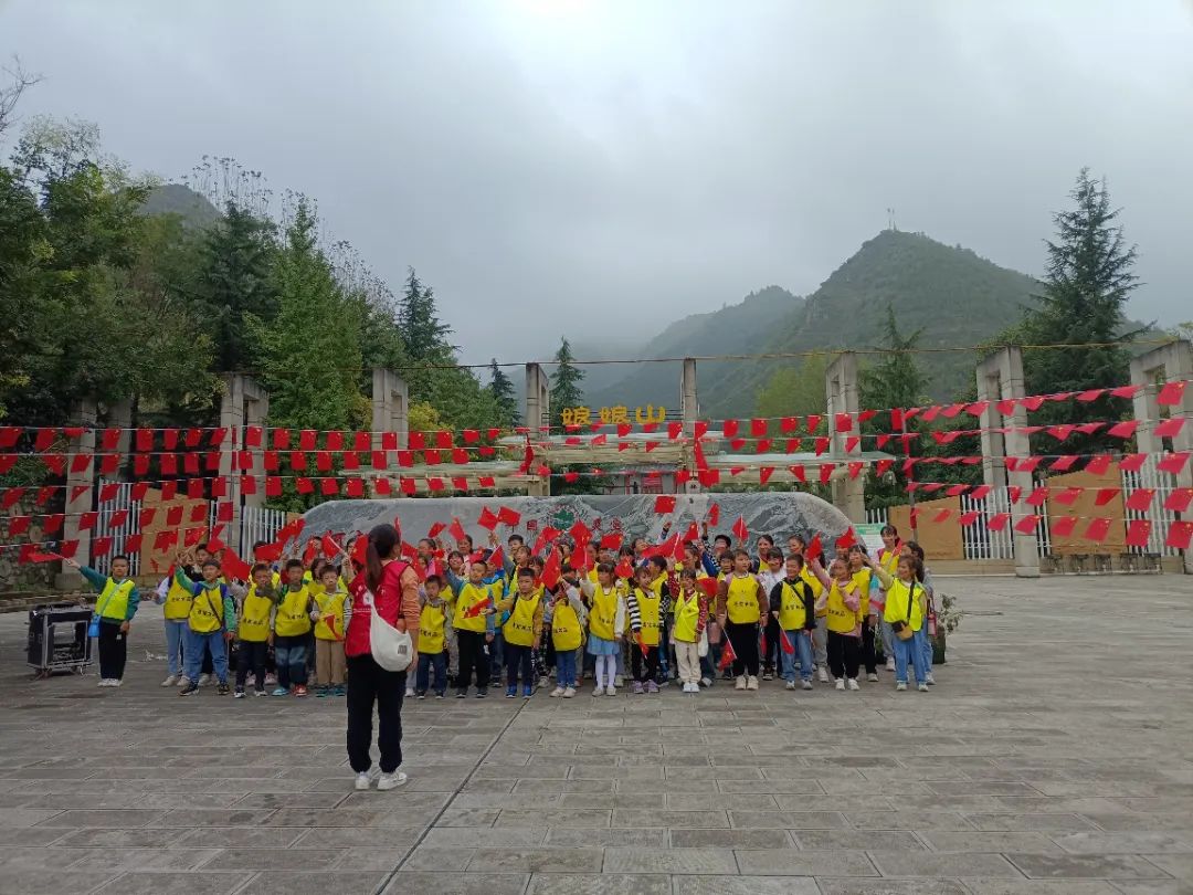 “双节”假期第一天，灵宝文旅市场火热开场
