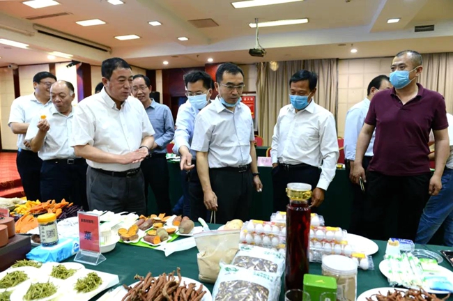 2020年河南省第一次農(nóng)產(chǎn)品地理標志產(chǎn)品審定鑒評會在鄭州召開