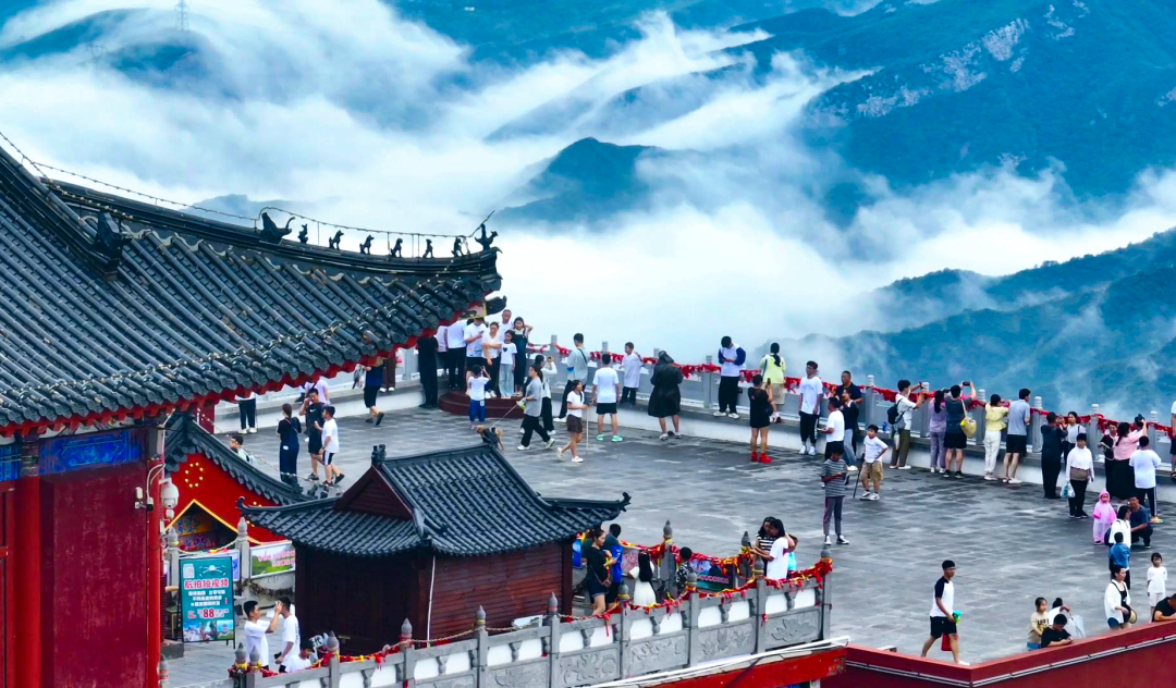 雨后云台山：云海缥缈飞瀑如练 开启仙境模式