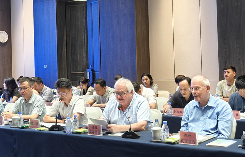 省商务厅召开<br><br>2024年河南省德资企业圆桌会 省商务厅召开<br><br>2024年河南省德资企业圆桌会