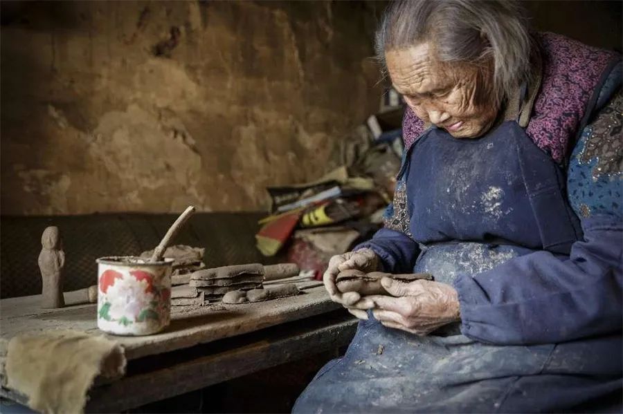 【行走河南·读懂中国】河洛技艺：凉洛寨泥娃娃