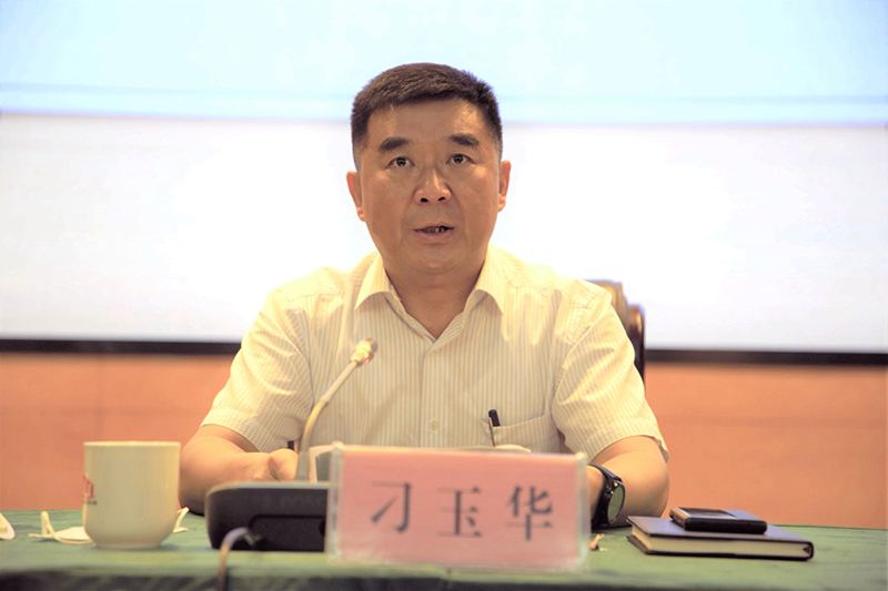 全省教育系统网络安全工作会议在郑州召开
