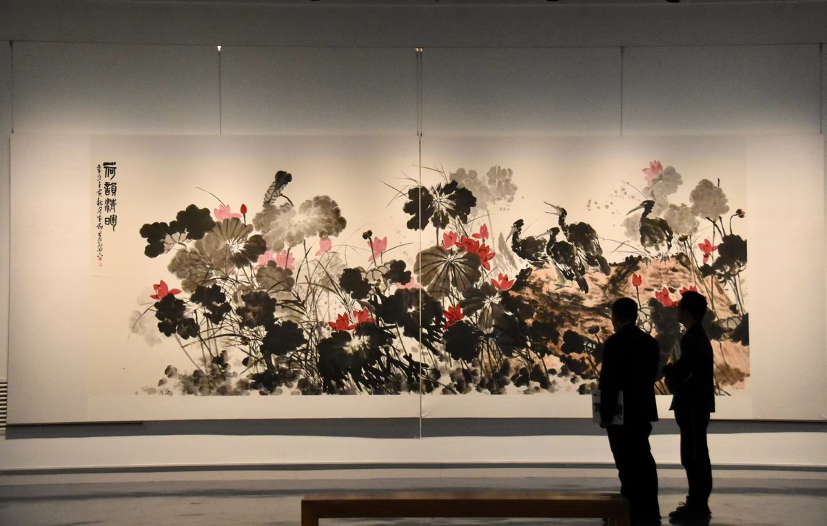 孙成刚大写意花鸟全国巡回画展到郑州 70余幅作品展现“花开盛世”