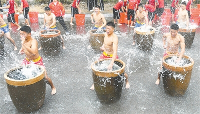  做足“少林功夫” 打造“功夫之都” 11部门联合印发《郑州市武术产业发展规划》