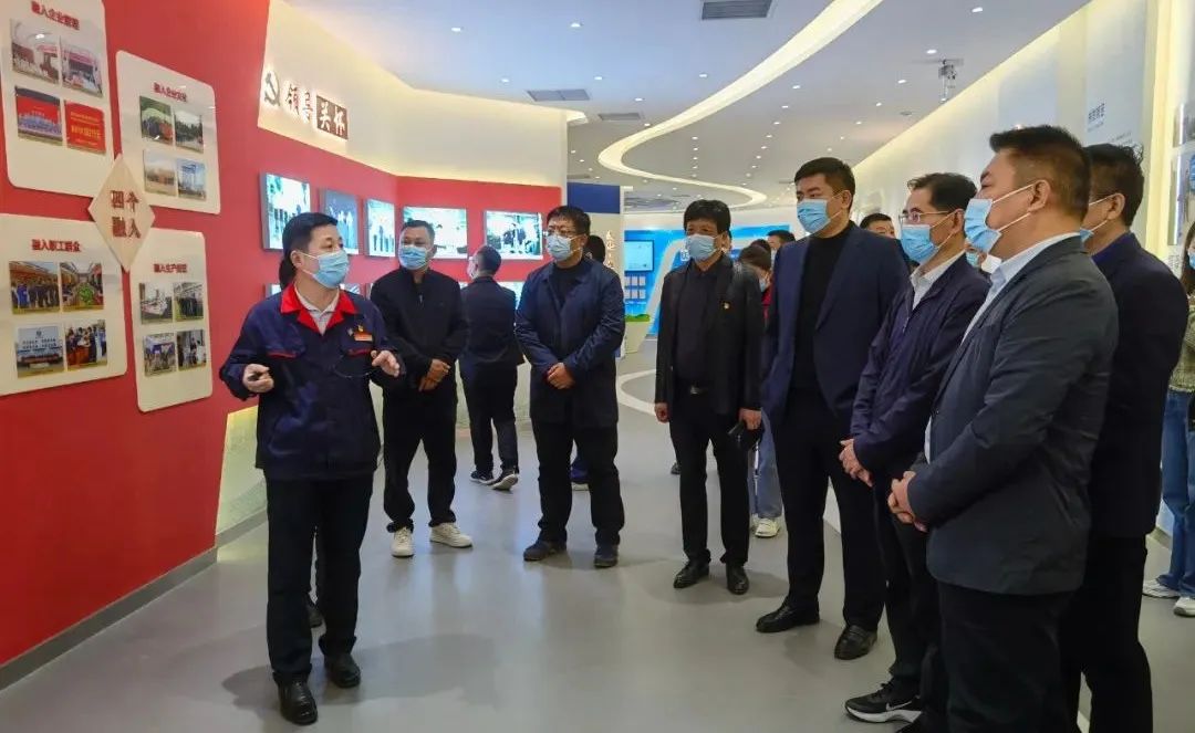喜迎二十大 永远跟党走<br>河南省市场监管局组织开展“小个专”党建主题宣传活动