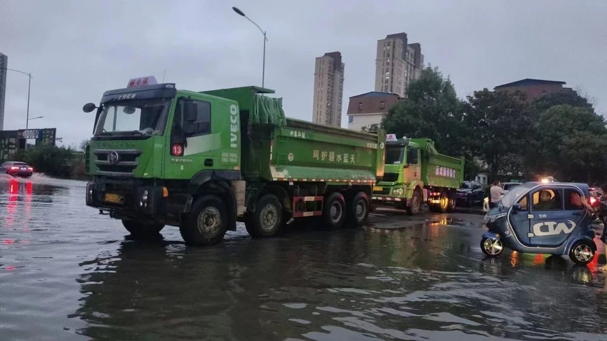 和城市在一起 和人民在一起——濮阳市迎战台风“杜苏芮”综述