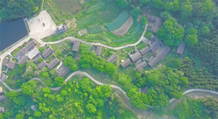 河南光山县：传统古村落焕发盎然生机