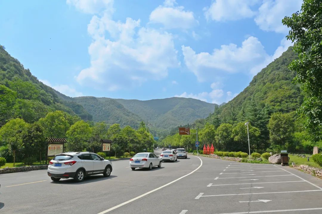 秋韵如诗！一起走进龙潭大峡谷的夏末秋初