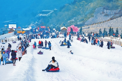 行走河南·读懂中国丨到新乡南太行来一场冰雪之旅