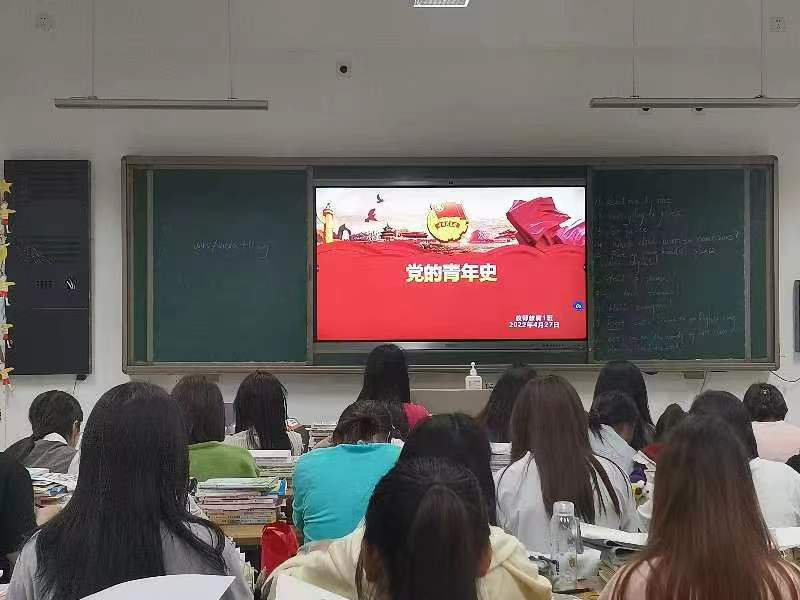 信阳艺术职业学院教师教育学院：系列丰富活动 营造发展职教浓厚氛围