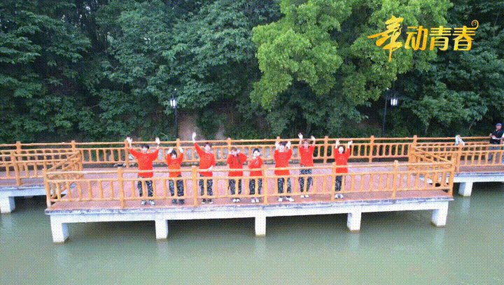快！跟上这两所河南高校“时代感”满满的节拍，一起向未来！