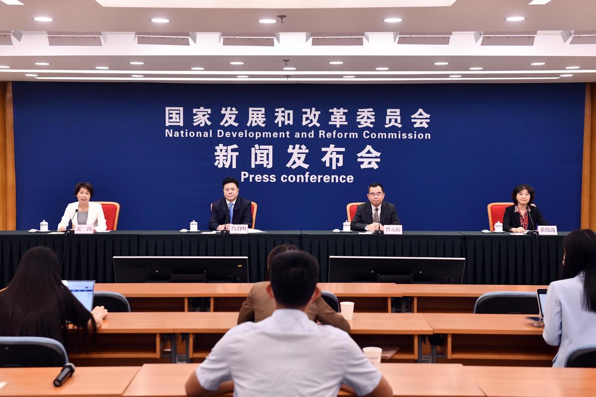 河南黄河滩区迁建任务基本完成！国家发展改革委专题新闻发布会介绍区域协调发展工作情况
