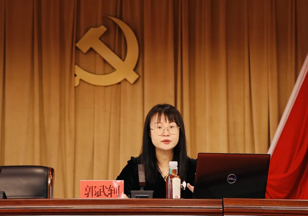 学习贯彻党的二十届三中全会精神省委教育工委宣讲团成员走进郑州工业安全职业学院